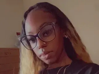 Streamate Sex Cam of MrsGodessGoodies