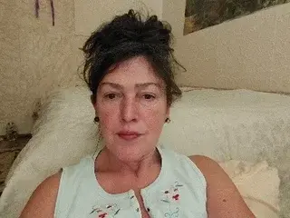 Streamate Watch Live Sex Cams of cougarcofee33