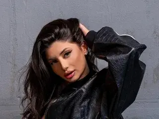 Streamate Adult Webcams of Chloe_Sin