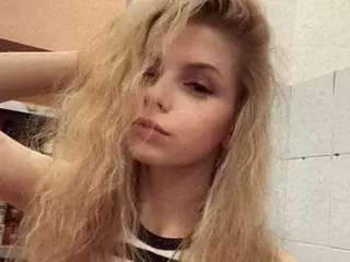 Streamate Live Sex of RavenBabyDoll