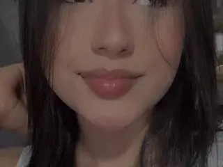 Streamate Watch Live Sex Cams of EmmaMonnet