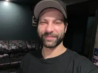 Streamate Free Live Porn of NickeLOAD
