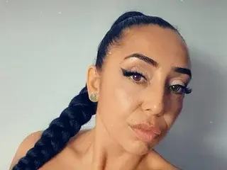 Streamate Free Live Porn of Bellatrix22