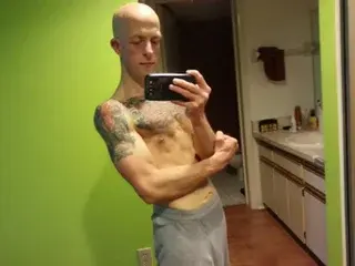 Streamate Free Porn Cam of JerkSubMoon