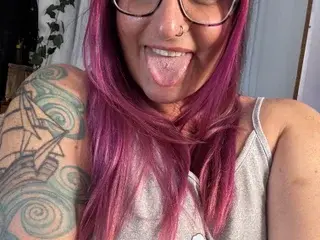 Streamate Nude Webcam of PoppyPrynne