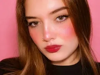 Streamate Sex Cam of kendallclarkk