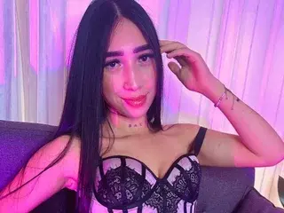 Streamate Nude Webcam of AmbberGlow