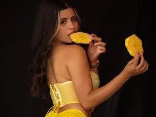 Streamate Best live sex cam show of SheyylaSpooner