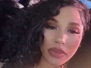 Streamate Live Sex Cam of Hazel_Luxe