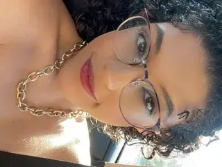 Streamate Live Sex Cam of UrFavoriteGoddessAthenaaa