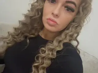Streamate Sex Chat of Unfaithful_bellaa