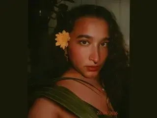 Streamate Live Sex Cam of Munnie