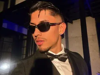 Streamate Live Sex Cam of AaronSmiith
