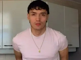 Streamate Live Sex of Aron_Dark