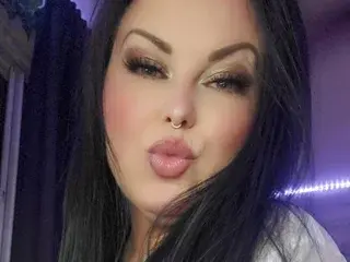Streamate Adult Webcam of NikkiSkye