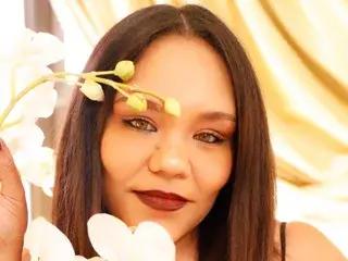 Streamate Sex Cam of SexyPradaxx21