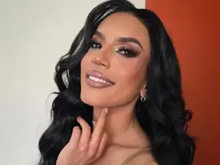 Streamate Live Sex Cam of emilianamontenegro18