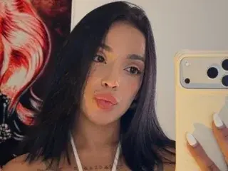 Streamate Watch Live Sex Cams of AngelineConnor