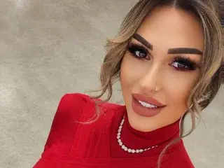 Streamate Live Porn of Nicol2Naya