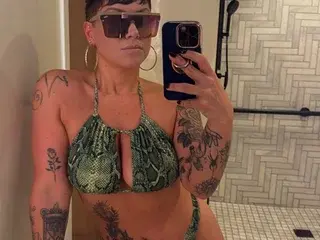 Streamate Private Sex Chat of GoddessPixieXOXO