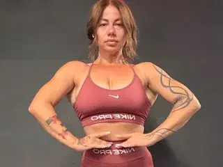 Streamate Adult Video Chat of Ella_Kross