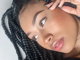 Streamate Free Live Porn of Laia_strom19