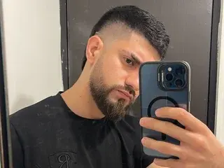 Streamate Adult Video Chat of MathiasPearson