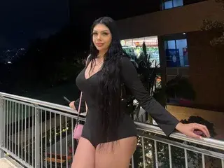 Streamate Live Sex Cam of April77