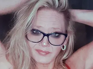 Streamate Live Sex of HaleyRenee