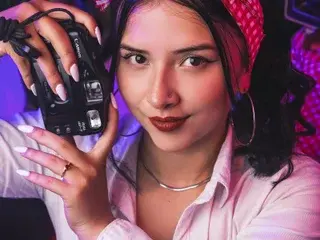 Streamate Sex Chat of EmmyCastillo