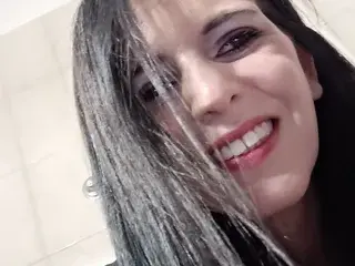 Streamate Live Sex Cam of XOXOXGIULIAXOXOX
