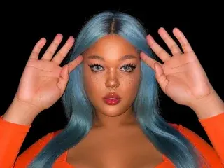 Streamate Live Porn of leenakittyxo