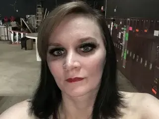 Streamate Live Sex Cam of hotmodel1984