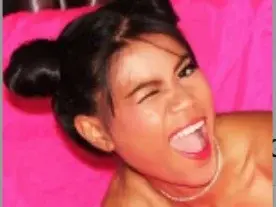 Streamate Private Sex Chat of NizaThainy