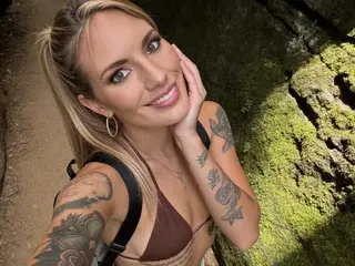 Streamate Free Live Porn of GoddessBiancaBelle