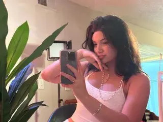Streamate Best Webcam of ivyXrosee