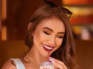 Streamate Watch Live Sex Cams of NinaMonet
