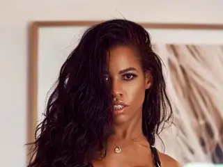 Streamate Nude Webcam of nicolleluv