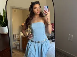 Streamate Best live sex cam show of DesireeGrey22