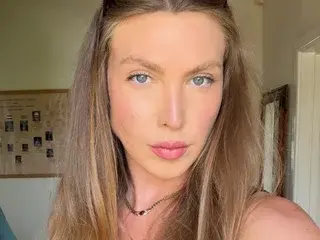 Streamate Sex Cam of SloaneStone