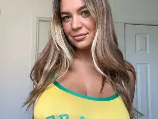 Streamate Free Live Porn of ANNSUMMERS