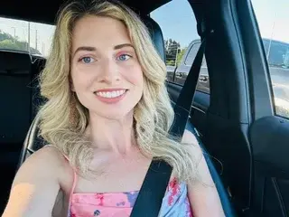 Streamate Free Porn Cam of PresleyLouiseRose