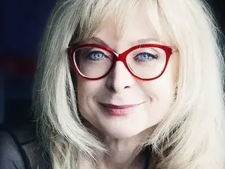 Streamate Live Porn of NinaHartley