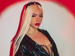Streamate Live Porn of DeboraCopperr