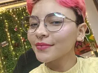 Streamate Adult Webcams of Hannah27