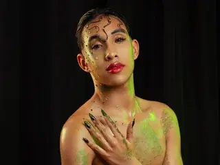 Streamate Free Porn Cam of SalomonCano