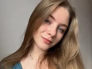 Streamate Best live sex cam show of Iviefae