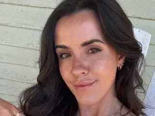 Streamate Free Porn Cam of LaraMishchief
