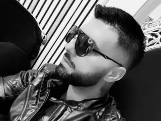 Streamate Free Live Porn of TommyDum