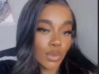 Streamate Sex Chat of Rhianna_Ridge